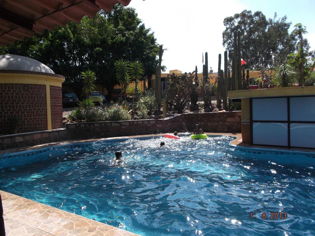 Charlys-Bungalows Otel Margaritas Dış mekan fotoğraf